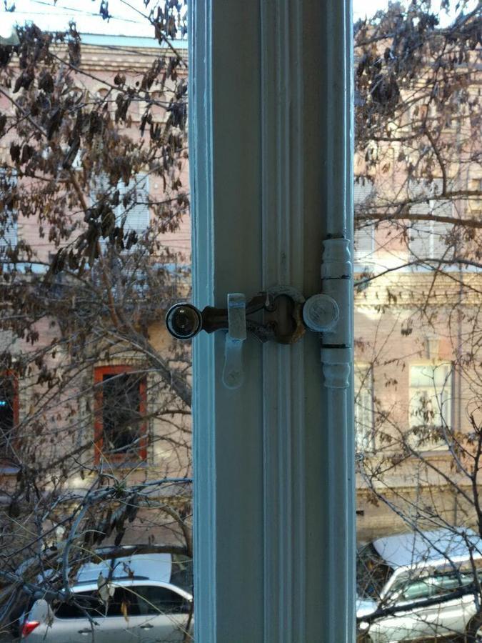 200 Metres From Rustaveli Avenue Apartment Tbilisi Exterior photo